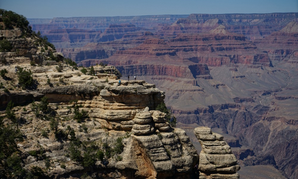 柵がないポイントもあるので要注意
落ちたらはやりの自己責任です。